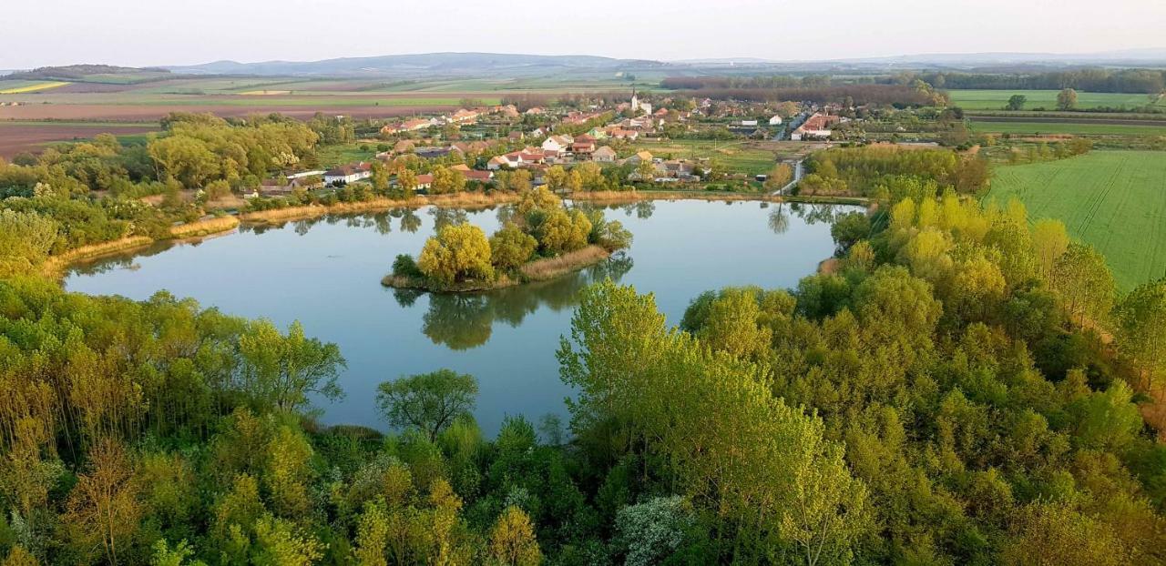 Ferienwohnung Penzion Pod Sklepy Novy Prerov Exterior foto